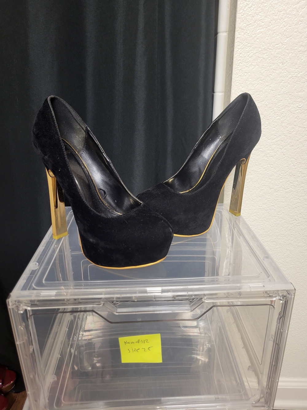 Shiekh Black Velvet Platform Pumps with Gold Heels